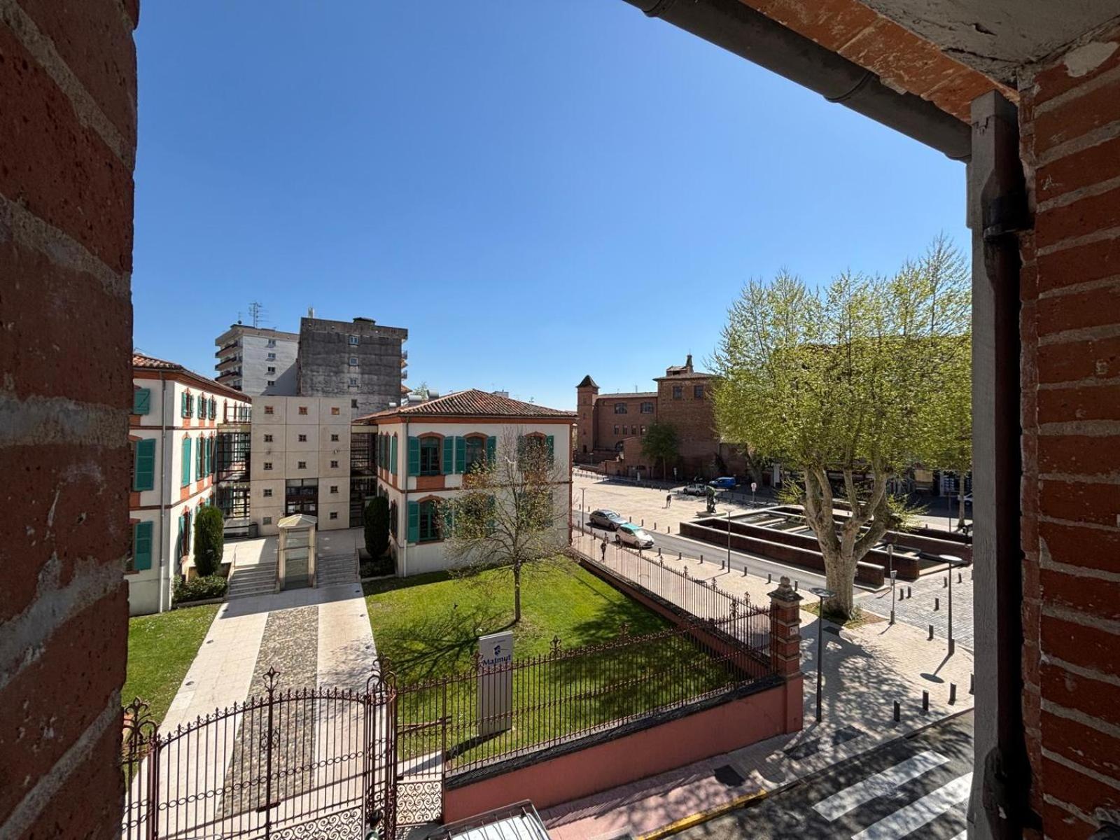Appartement Cosy En Centre Ville Montauban Bagian luar foto
